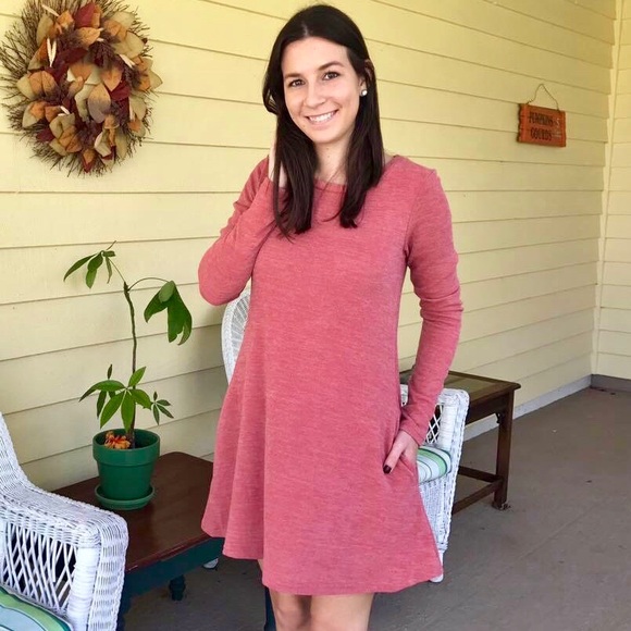 Gibiu Two Pocket Brick Pink Long Sleeve Dress - Picture 5 of 5